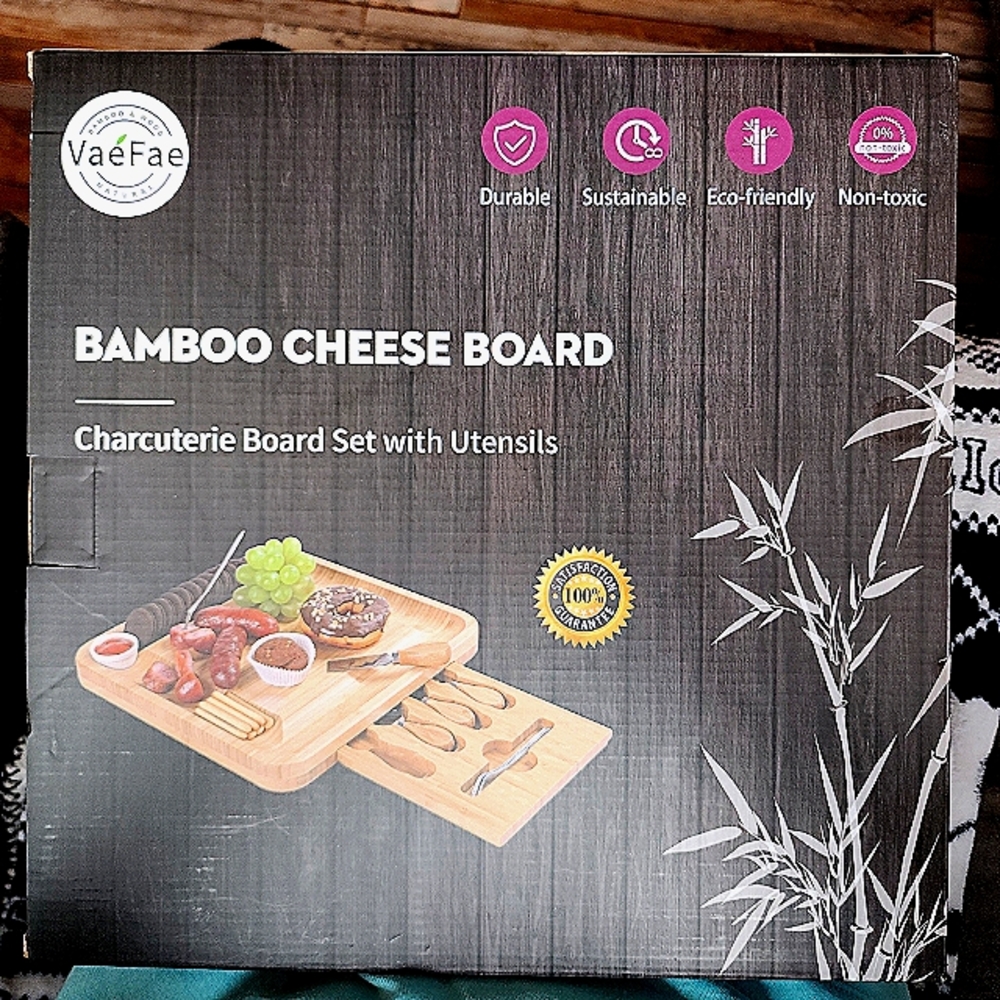 VaéFae Cheese Board, Bamboo Charcuterie Board, w/knives, forks, Ceramic bowls